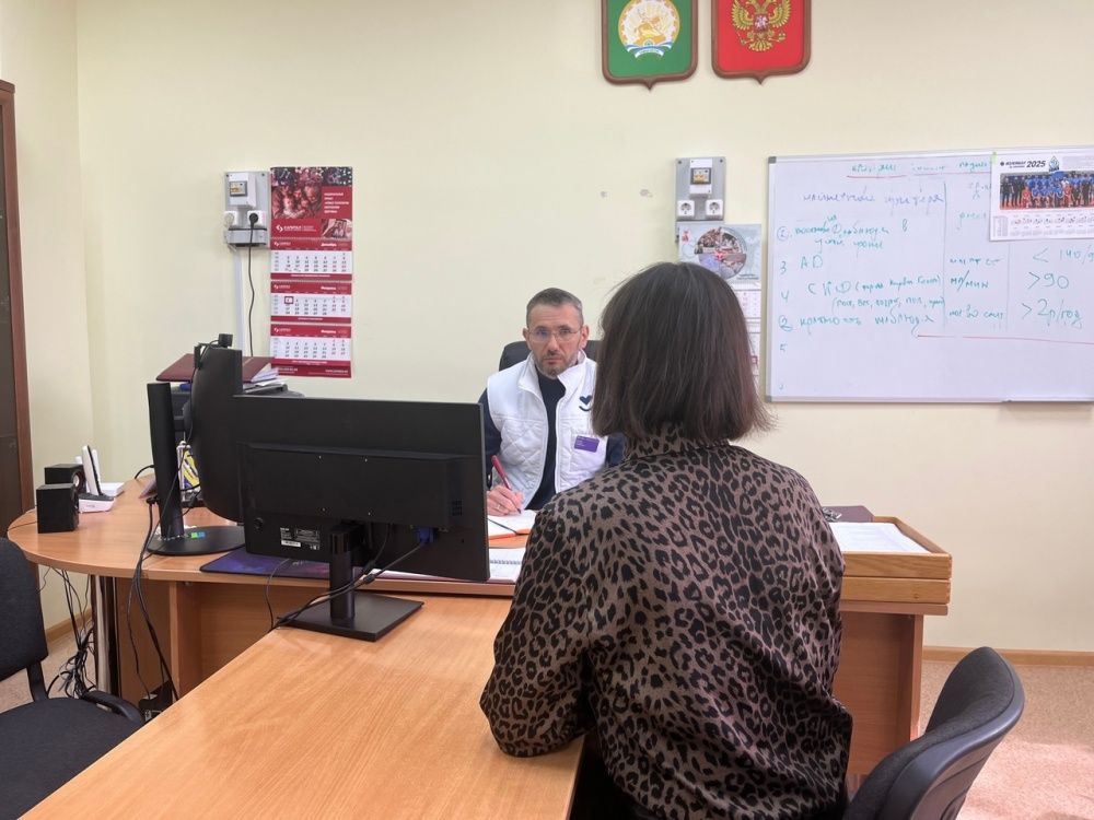 25 и 29 апреля 2025г. главный врач Ильдар Инвирович Бакаев провёл личный приём граждан